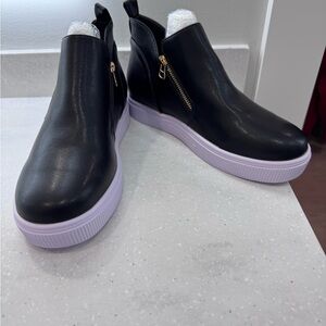 SHEIN Black Sneakers with White Soles